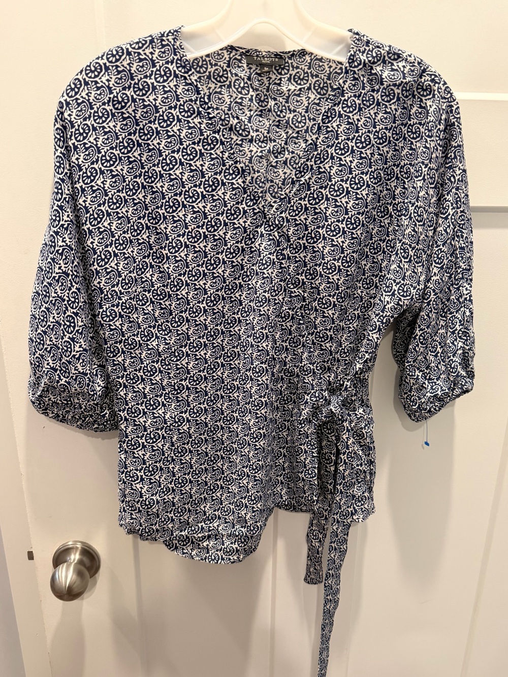 Talbots Petite SP Navy White Medallion Print Faux Wrap Tie Waist Blouse